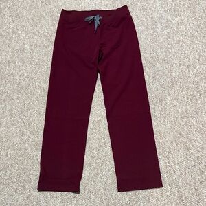 FIGS Livingston basic pants burgundy size S